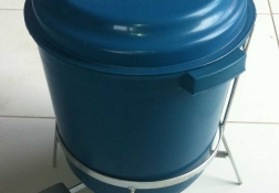 Lixeira com Pedal 18 litros